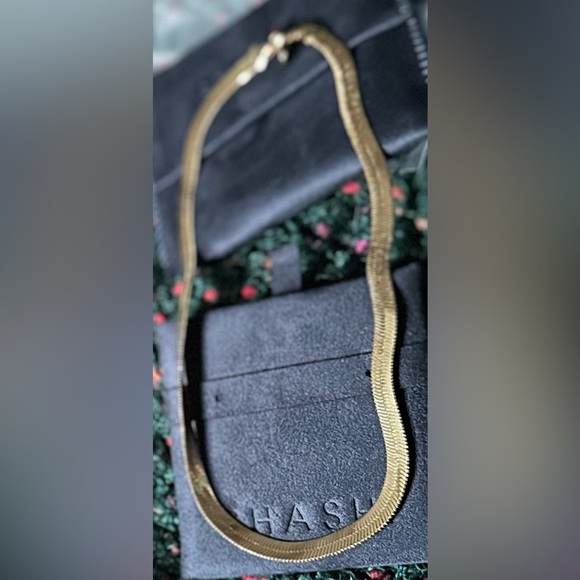 ‼️RARE‼️🎸SHASHI🎸🔥NWT🔥Khaleesi 14K Goldplated Chain Necklace - Picture 9 of 11